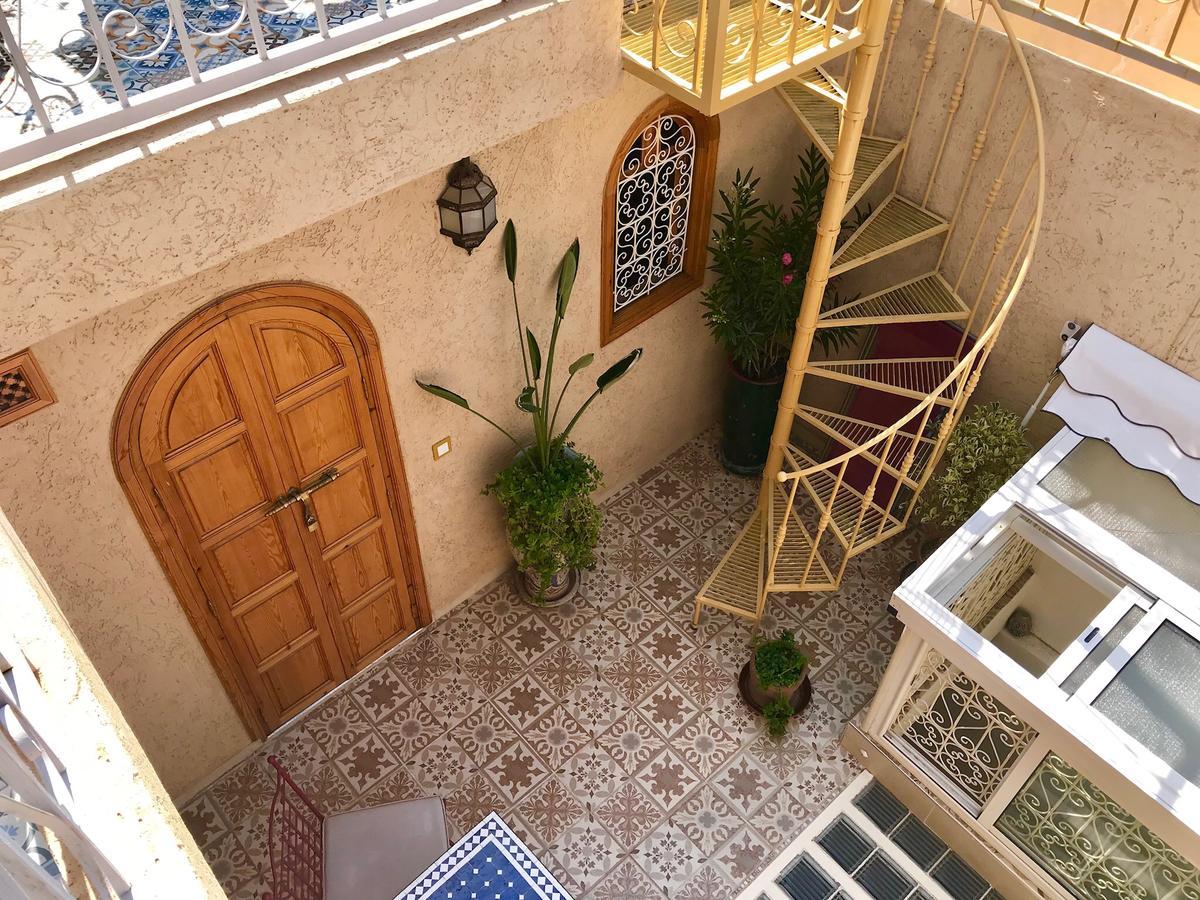 Riad Dar Barbi Hotel Marrakesh Exterior photo